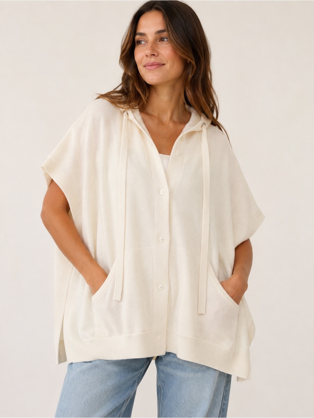 Akris Punto Cream Cap Sleeve Hooded Snap Front Knit Wool Vest Sweater Size 4